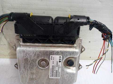 Foto 3ª: Centralita Motor ECU Peugeot Bipper BASIS 75CV (2008)