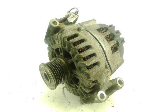 Foto 1ª: Alternador Mercedes Clase E 180 E 220 CDI - BLUETEC 212.001 212.002) [OM 651.924] (2009)
