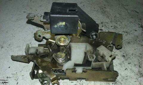 Foto 2ª: Cerradura Puerta Delantera Derecha Volkswagen Lt 2.5 TDI CAT APA) 90CV 66KW CAJA CERRADA [ACV] (2005)