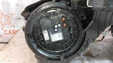 Foto 3ª: Calefacción Mercedes Clase E 180 E 220 D 213.004) 194CV 143KW [654920] (2017)