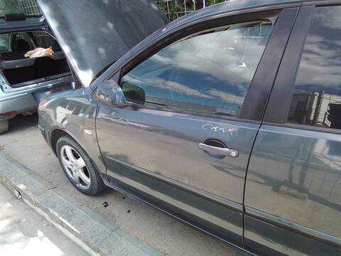 Foto 3ª: Puerta Delantera Izquierda Volkswagen Polo 1.4 16V 75CV 55KW [BBY] (2003)