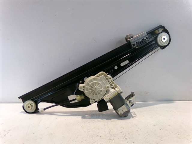 Foto 2ª: Elevalunas Eléctrico Trasero Izquierdo Bmw Serie 5 525 2.5 D E60 2004-2010 [256D2] (2005)