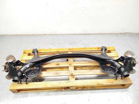 Foto 1ª: Puente Trasero Ford Kuga 2.5 FHEV 190CV 140KW [BGDC] (2024)