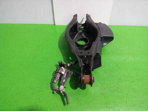 Foto 2ª: Brazo Suspension Trasero Izquierdo Toyota Auris HYBRID FEEL EDITION 136CV (2013)