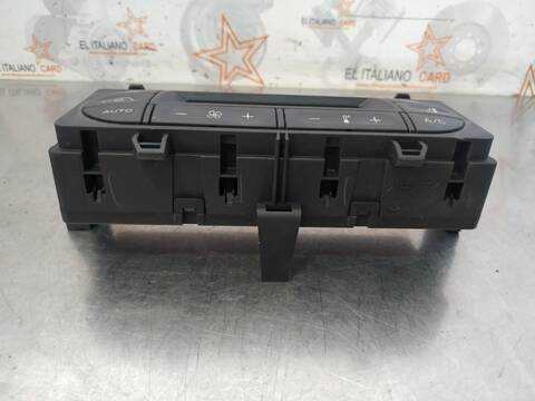 Foto 2ª: Mando Calefacción A. A. Citroen C2 SX 68CV 50KW [8HX] (2004)