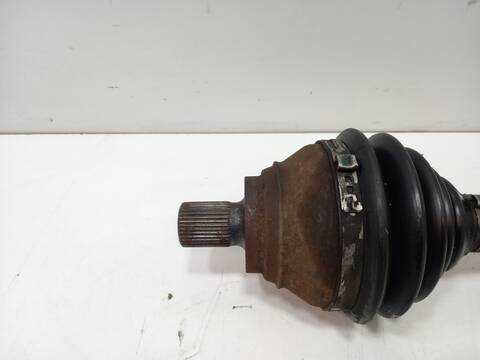 Foto 3ª: Transmision Delantera Izquierda Seat Altea CFHC (2012)