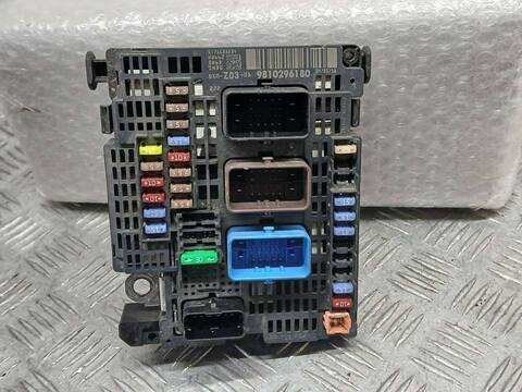 Caja Reles Fusibles Peugeot 5008 GT LINE 150CV 110KW