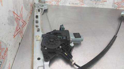 Foto 2ª: Elevalunas Eléctrico Delantero Izquierdo Renault Megane ZEN BERLINA 110CV 81KW IV BERLINA 5P [K9K G6] (2017)