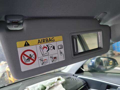 Foto 1ª: Parasol Derecho Audi A4 BASICO AVANT 150CV 110KW [DEUA] (2017)
