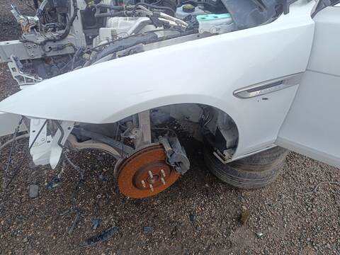 Aleta Delantera Izquierda Jaguar XF PURE 179CV 132KW