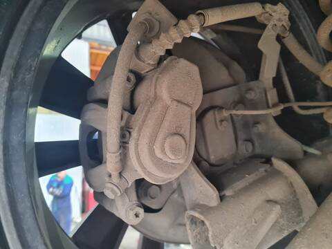 Foto 1ª: Pinza Freno Trasera Izquierdo Nissan Qashqai TEKNA 110CV 81KW [K9K646] (2015)