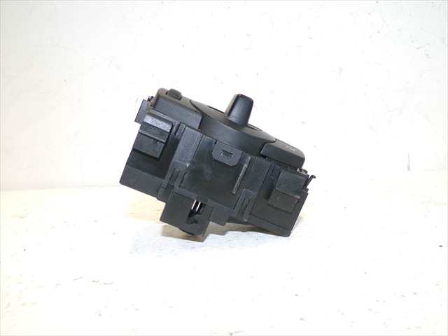 Foto 3ª: Mando Luces Bmw Serie 3 320 2.0 D E90,2004-2008 [204D4] (2006)
