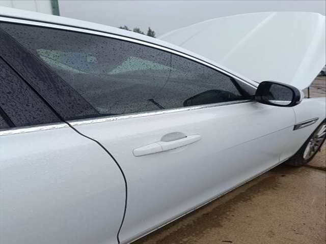 Foto 2ª: Puerta Delantera Derecha Jaguar XF PORTFOLIO 179CV 132KW