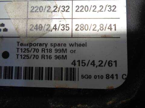 Foto 4ª: Tapa Exterior Combustible Volkswagen Golf 1.6 TDI DPF 105CV 77KW [CLH] (2014)