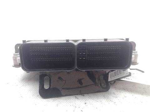 Foto 2ª: Centralita Motor ECU Jaguar XE 2.0 D AWD (2015)