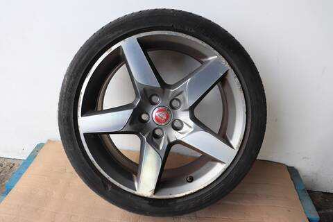 Juego LLantas Jaguar XE PRESTIGE 179CV 132KW