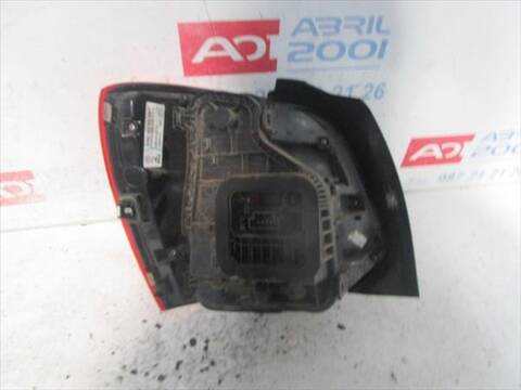 Foto 2ª: Piloto Trasero Derecho Volkswagen Polo 1.4 TDI 90CV [D / CUS] (2014)