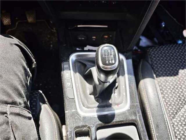 Palanca de Cambio Kia Xceed HÍBRIDO-SUAVE DRIVE [HÍBRIDO-SUAVE 100 KW ( 1.6 LTR. - 100 KW DIESEL)]
