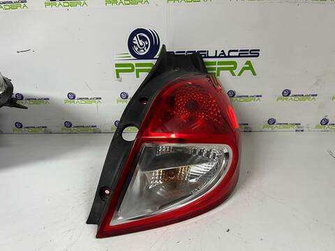 Piloto Trasero Derecho Renault Clio AUTHENTIQUE 86CV 63KW