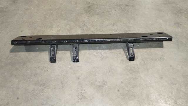 Foto 4ª: Refuerzo Paragolpes Delantero Toyota Hilux 2.4 D AN120 [2GDFTV] (2018)