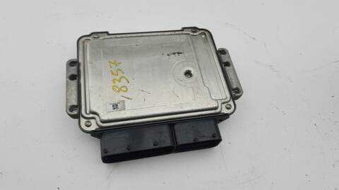 Foto 3ª: Centralita Motor ECU Hyundai ix35 1.7 CRDI 116CV 85KW (2012)
