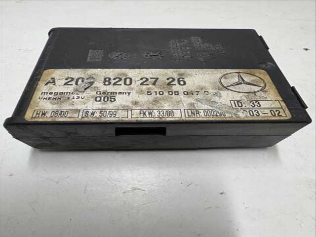 Centralita Motor ECU Mercedes Clase C 160 611962 BERLINA