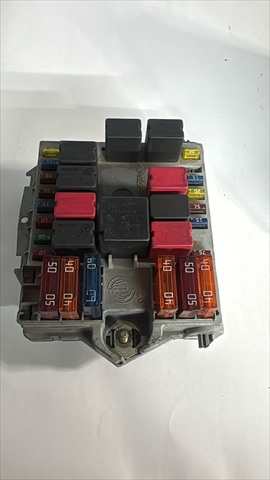 Caja Reles Fusibles Alfa Romeo 147 1.9 D