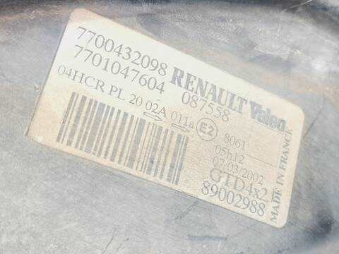 Foto 4ª: Faro Izquierdo Renault Scenic 1.9 DCI AUTHENTIQUE 102CV 75KW JA..) [F9Q K7] (2002)
