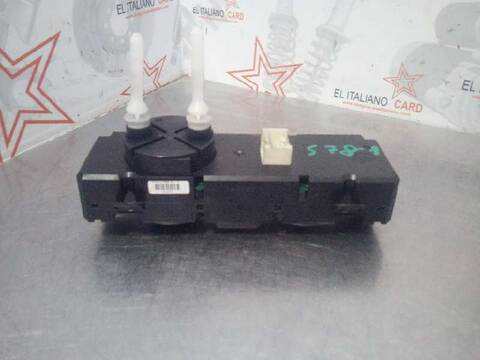 Foto 4ª: Mando Calefacción A. A. Mercedes Clase C 160 230 COMPRESSOR 208.347) COUPE 193CV 142KW [111975] (1999)