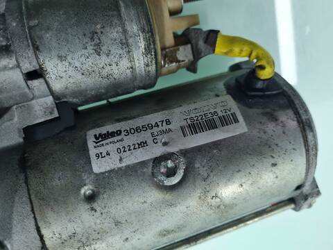Foto 2ª: Motor de Arranque Volvo V40 MOMENTUM 114CV 84KW [D4162T] (2015)