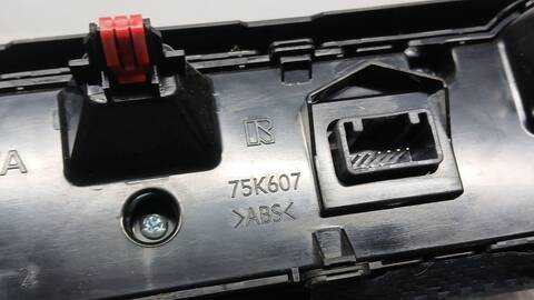 Foto 3ª: Mando Climatizador Toyota Rav4 HYBRID 4X2 ADVANCE 218CV [A25A] (2021)