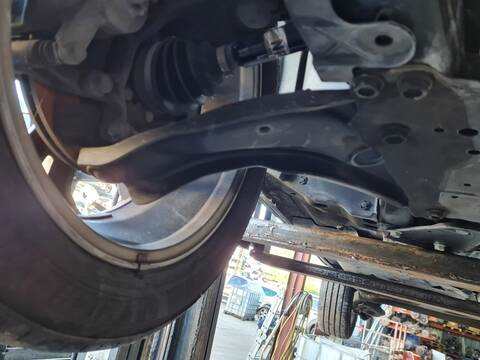 Foto 1ª: Brazo Suspension Delantero Derecho Nissan Qashqai ACENTA 140CV 103KW [HR13] (2020)