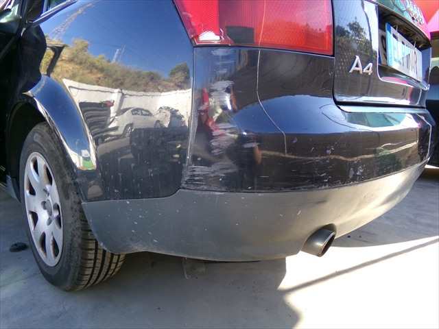 Foto 3ª: Paragolpes Trasero Audi A4 2.0 G 2000-2004 [ALT] (2003)