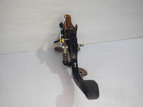 Pedal Embrague Nissan Qashqai ACENTA 116CV 85KW