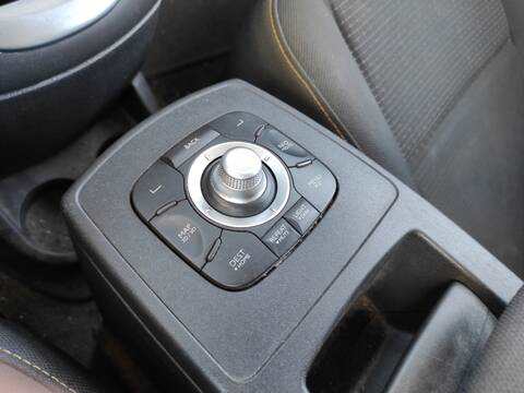 Mando Multifuncion Renault Scenic K9K832