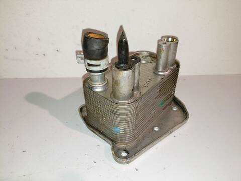 Radiador Aceite Mercedes Clase C 160 220 CDI 203.006) 143CV