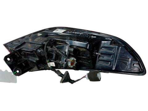 Piloto Trasero Derecho Kia Xceed 1.5 T-GDI MHEV