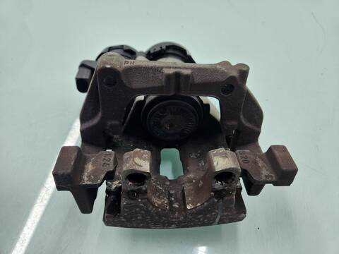 Foto 2ª: Pedal Embrague Mercedes Clase G 230 GLC 250 D 4MATIC 253.909) 204CV 150KW [651921] (2024)