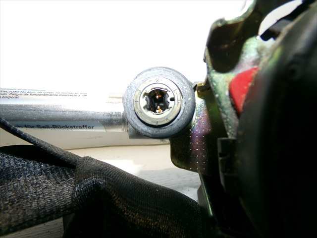 Foto 4ª: Cinturón Delantero Izquierdo Audi A4 1.8 G 1994-2000 [ADR] (1997)