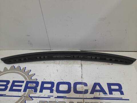 Foto 1ª: Rejilla Delantera Citroen Jumper 2.2 E-HDI FAP CAT 131CV [D/ 4H03] (2014)