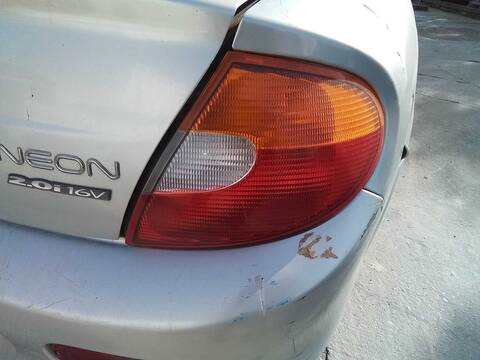 Foto 2ª: Piloto Trasero Derecho Chrysler Neon 2.0 16V CAT 133CV 98KW [2 0L] (2001)