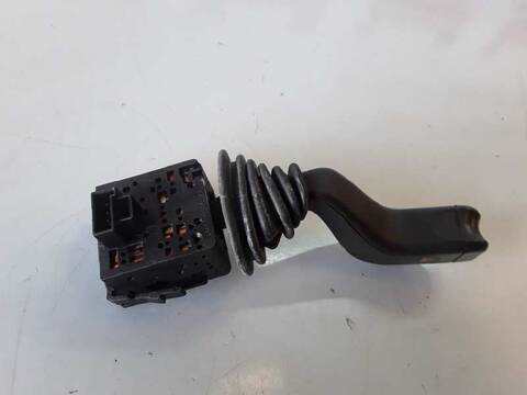 Foto 2ª: Mando Luces Opel Corsa COSMO 1.3 16V CDTI CAT Z 13 DT - LN9) 69CV (2000)