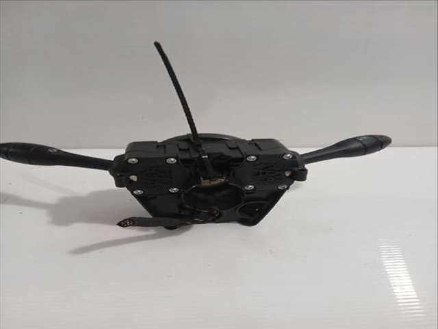 Foto 3ª: Mando Multifuncion Mini Mini ONE 95CV [N12 B14 A] (2005)