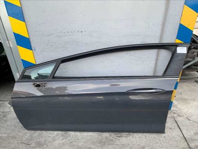 Foto 1ª: Puerta Delantera Izquierda Opel Astra 1.6 CDTI136CV 0CV [B16DTH] (2016)