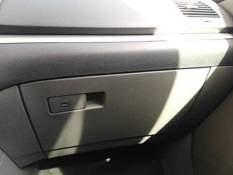 Guantera Volkswagen Sharan CFFB