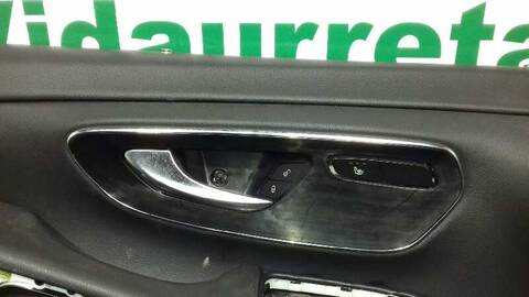 Foto 3ª: Tapizados Cartoneras Mercedes Clase V 200 136CV 100KW (2014)