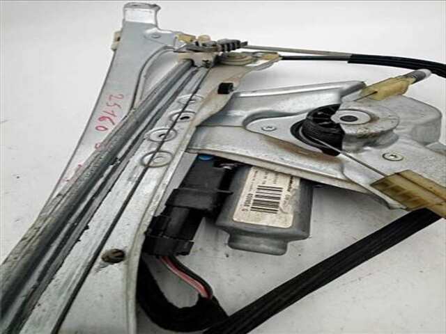 Foto 3ª: Elevalunas Eléctrico Delantero Izquierdo Renault Clio 1.5 DYNAMIQUE [1.5 LTR. - 63 KW DCI DIESEL CAT] [K9K 766]