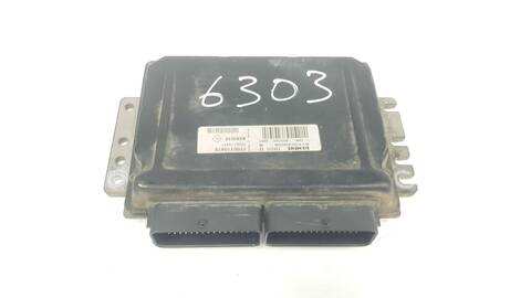 Foto 3ª: Centralita Motor ECU Renault Megane 1.6 107CV 102CV [K4M700] (1999)