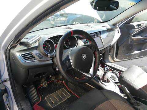 Foto 2ª: Salpicadero Alfa Romeo Giulietta 940A3000 (2014)