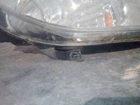 Foto 2ª: Faro Derecho Mitsubishi Colt 1.1 INFORM BERLINA 75CV 55KW [134910] (2008)